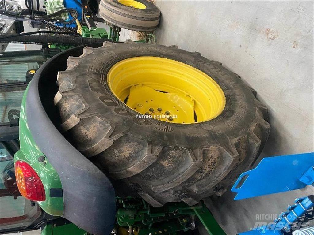 Goodyear 460/85R34 タイヤ、ホイル、リム