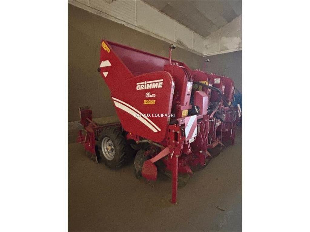 Grimme GL420 ジャガイモ播種機