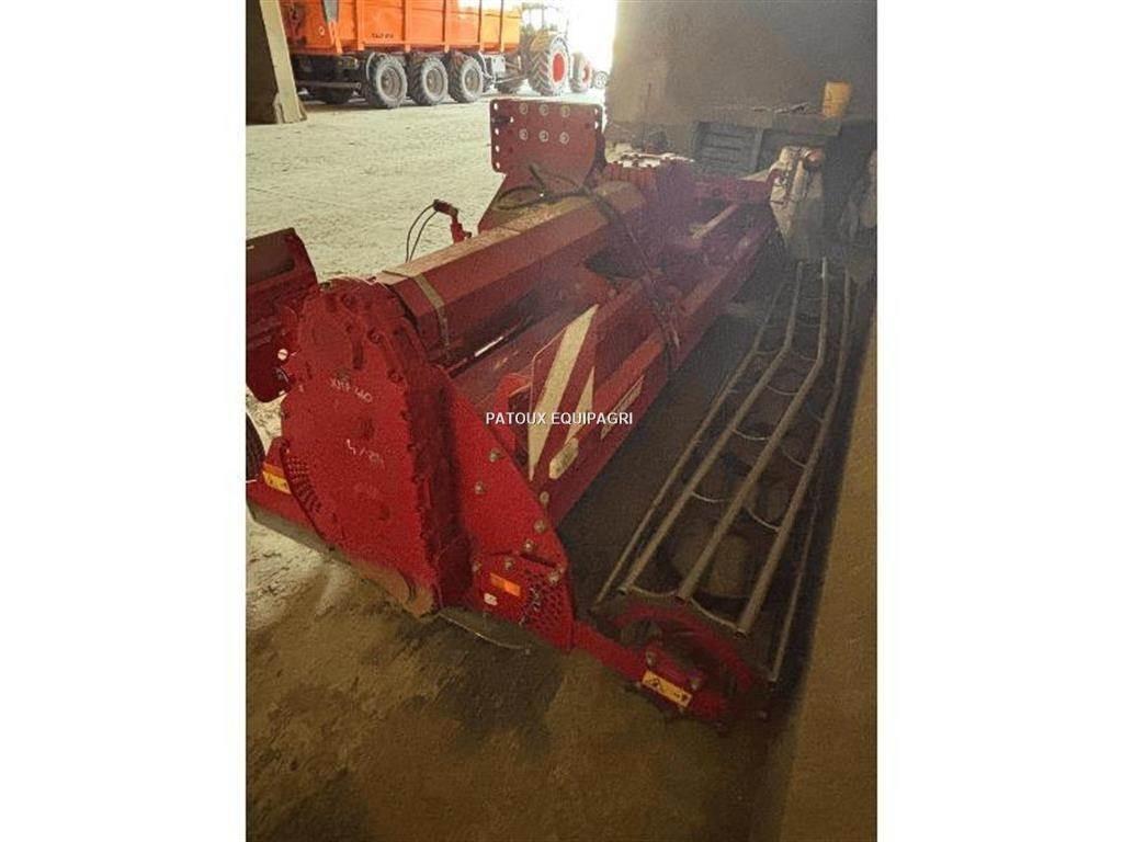 Grimme GR300 パワーハローとロータリーハロー