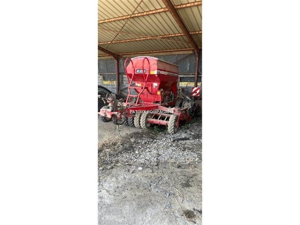 Horsch PRONTO 3DC 種蒔き機械