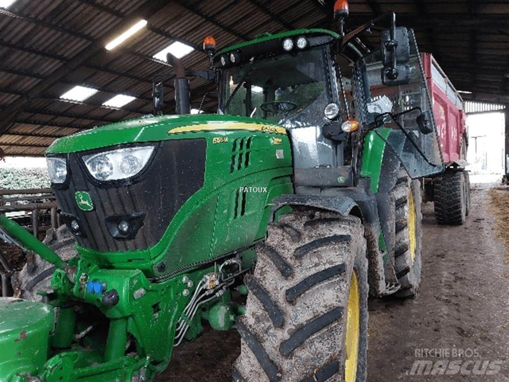 John Deere 6155M トラクター