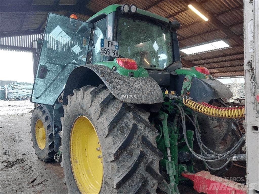 John Deere 6155M トラクター