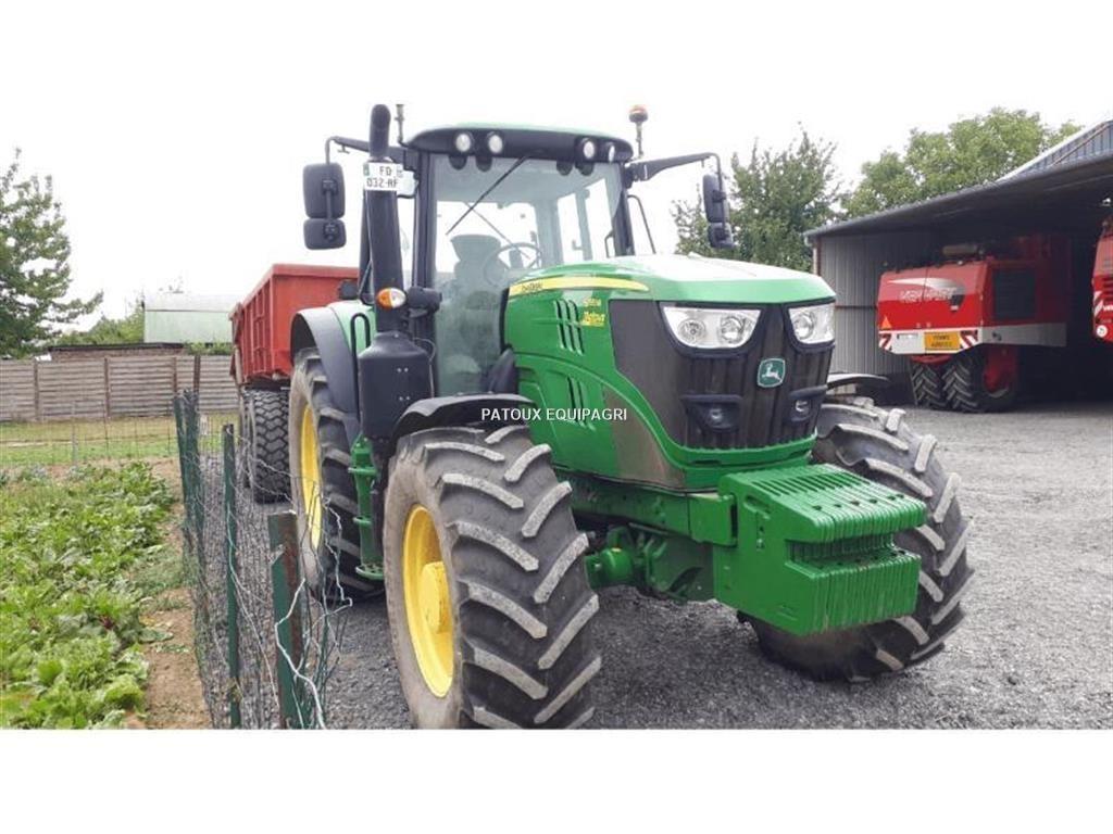 John Deere 6155M トラクター