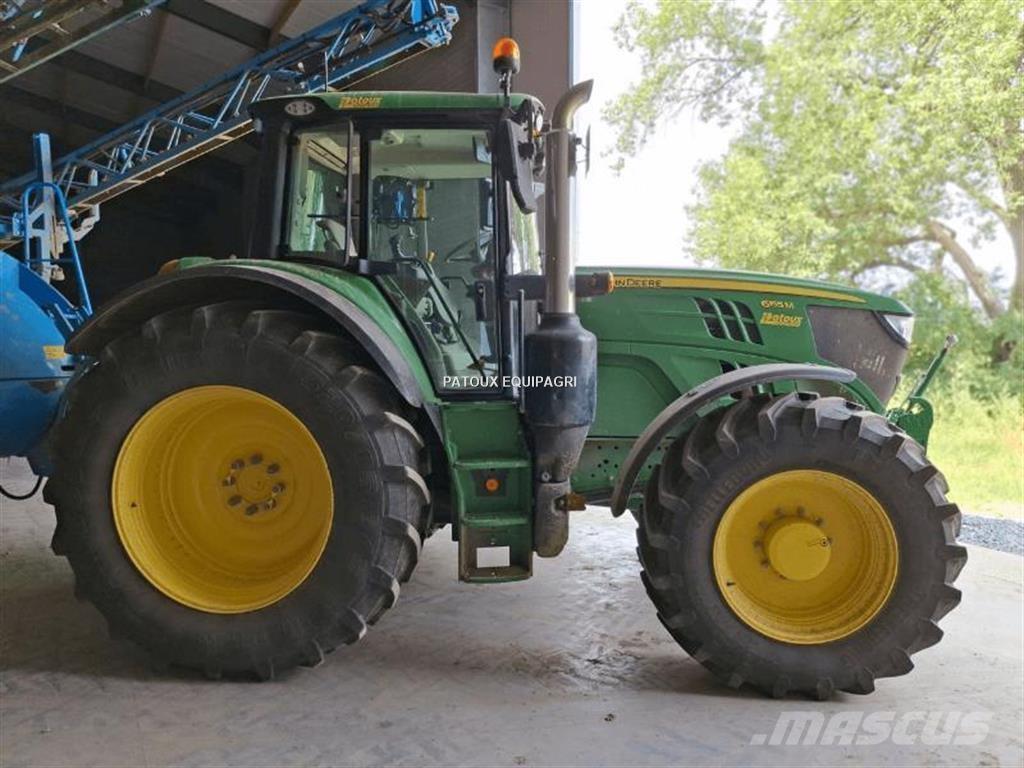 John Deere 6155M トラクター