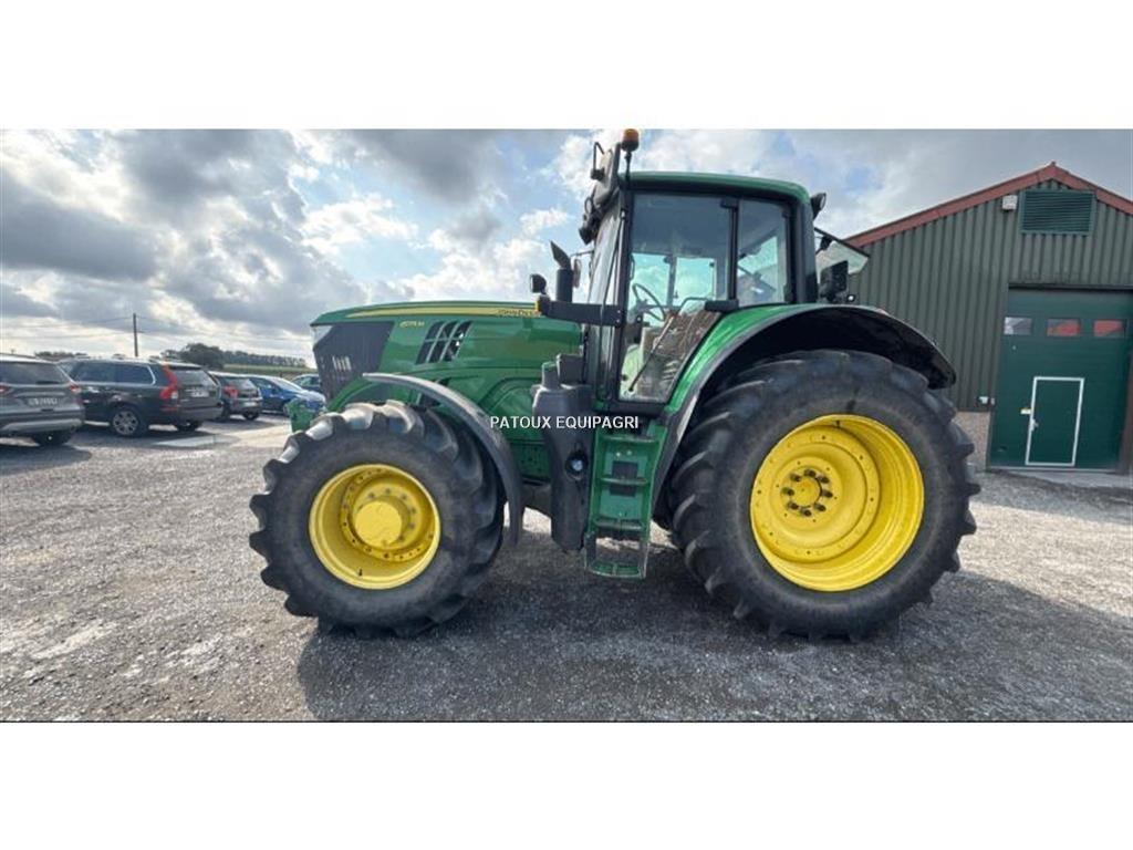 John Deere 6175M トラクター