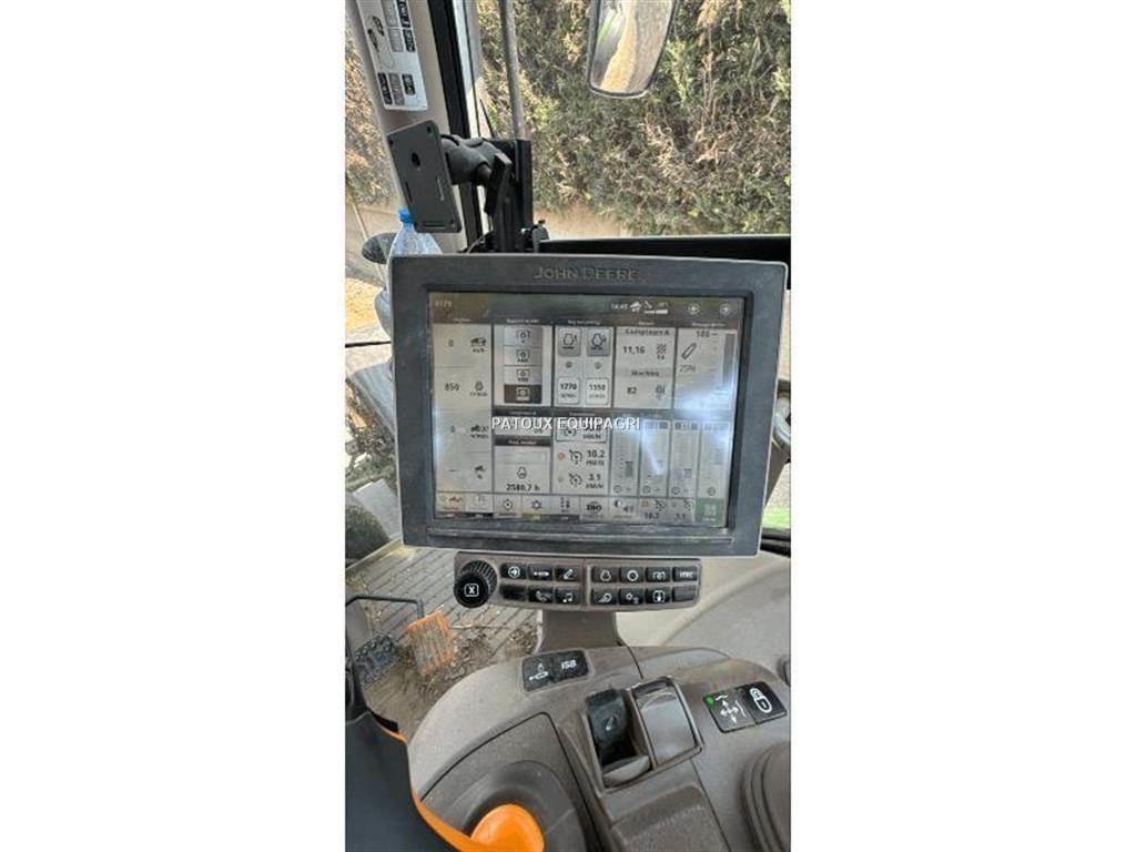 John Deere 6175R トラクター