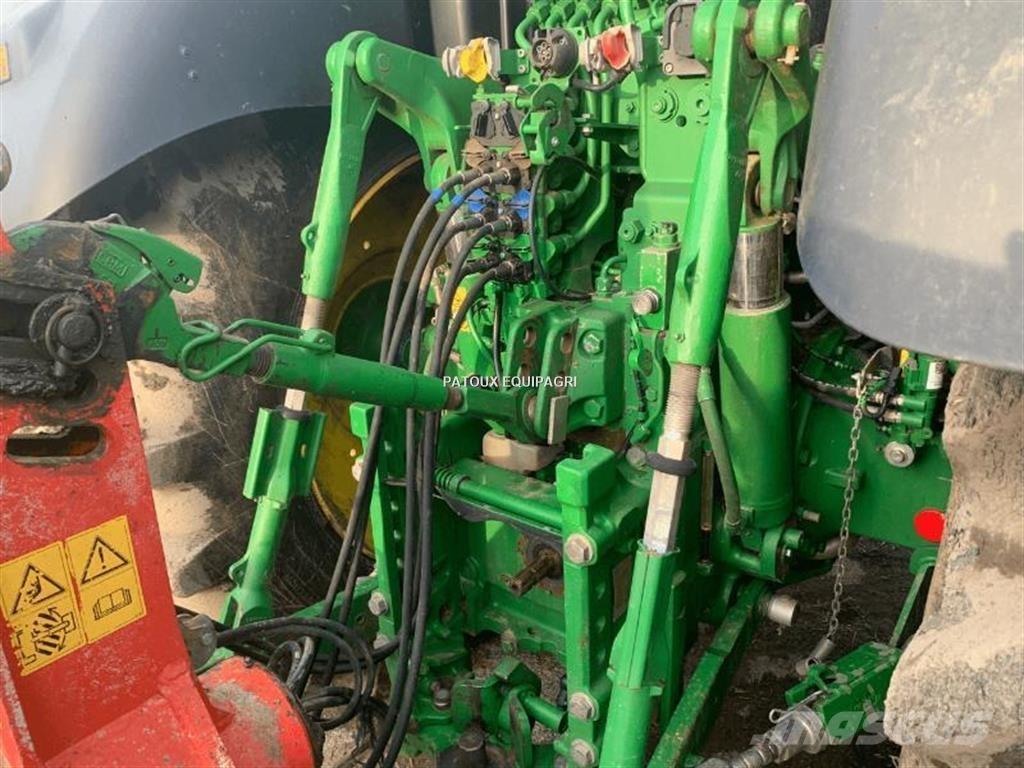 John Deere 6175R トラクター