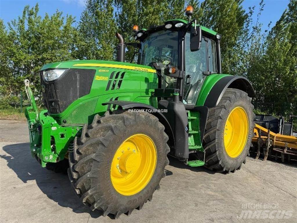 John Deere 6195M トラクター