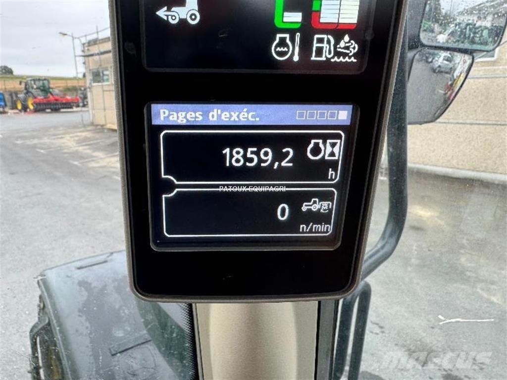 John Deere 6195M トラクター