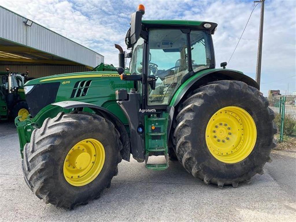 John Deere 6215R トラクター