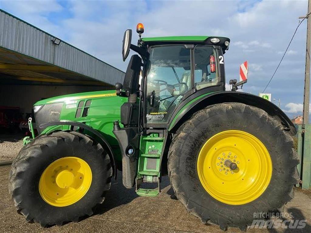 John Deere 6250R トラクター