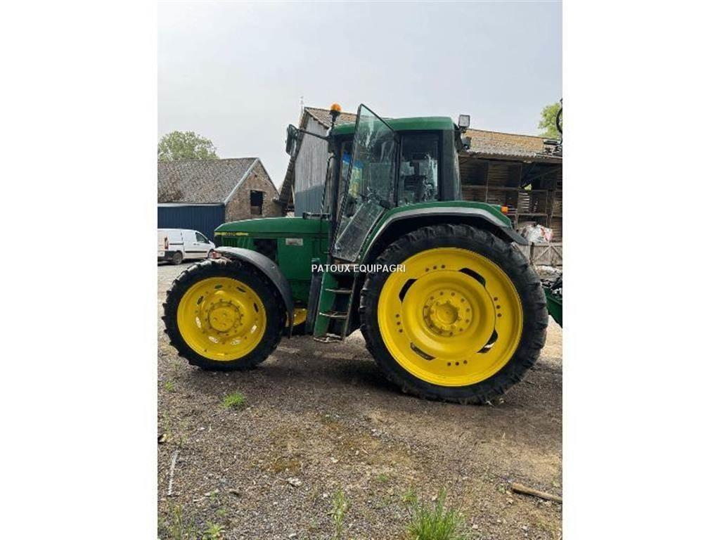 John Deere 6910 トラクター