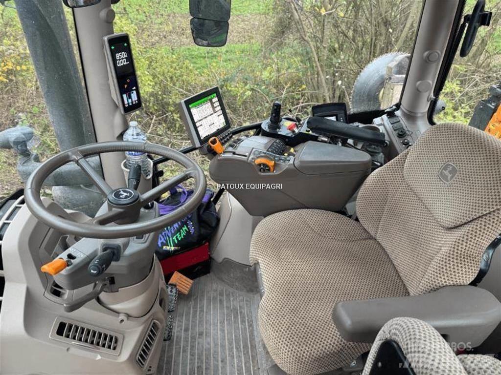 John Deere 6R195 トラクター