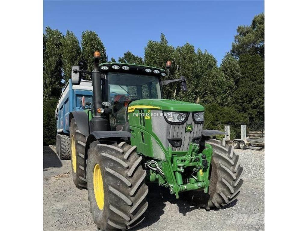 John Deere 6R215 トラクター