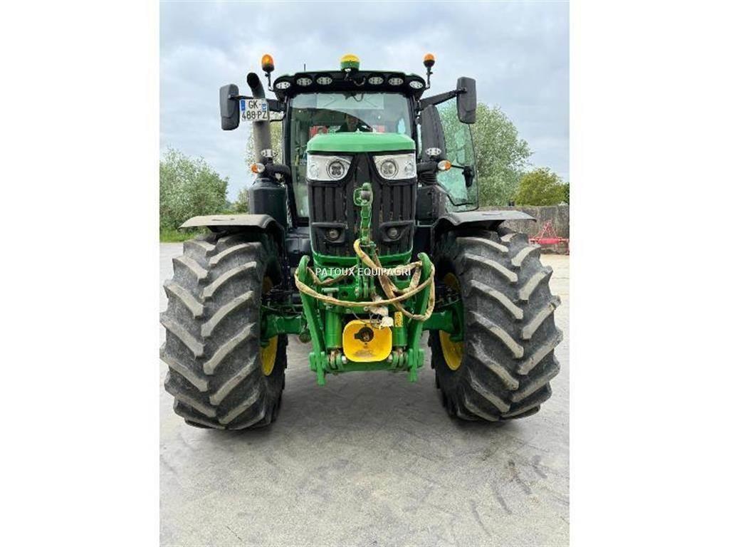 John Deere 6R250 トラクター