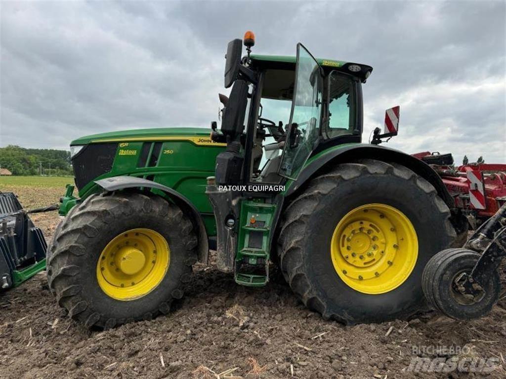 John Deere 6R250 トラクター