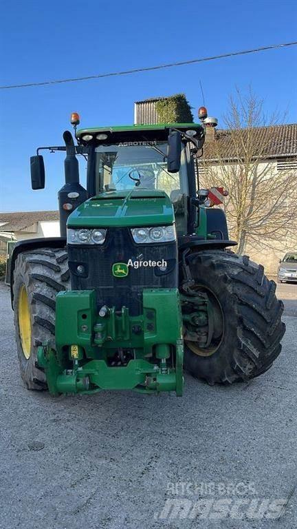 John Deere 8295R トラクター