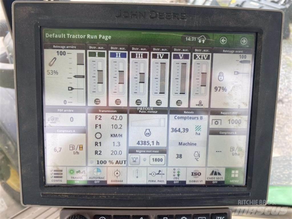 John Deere 8370R トラクター