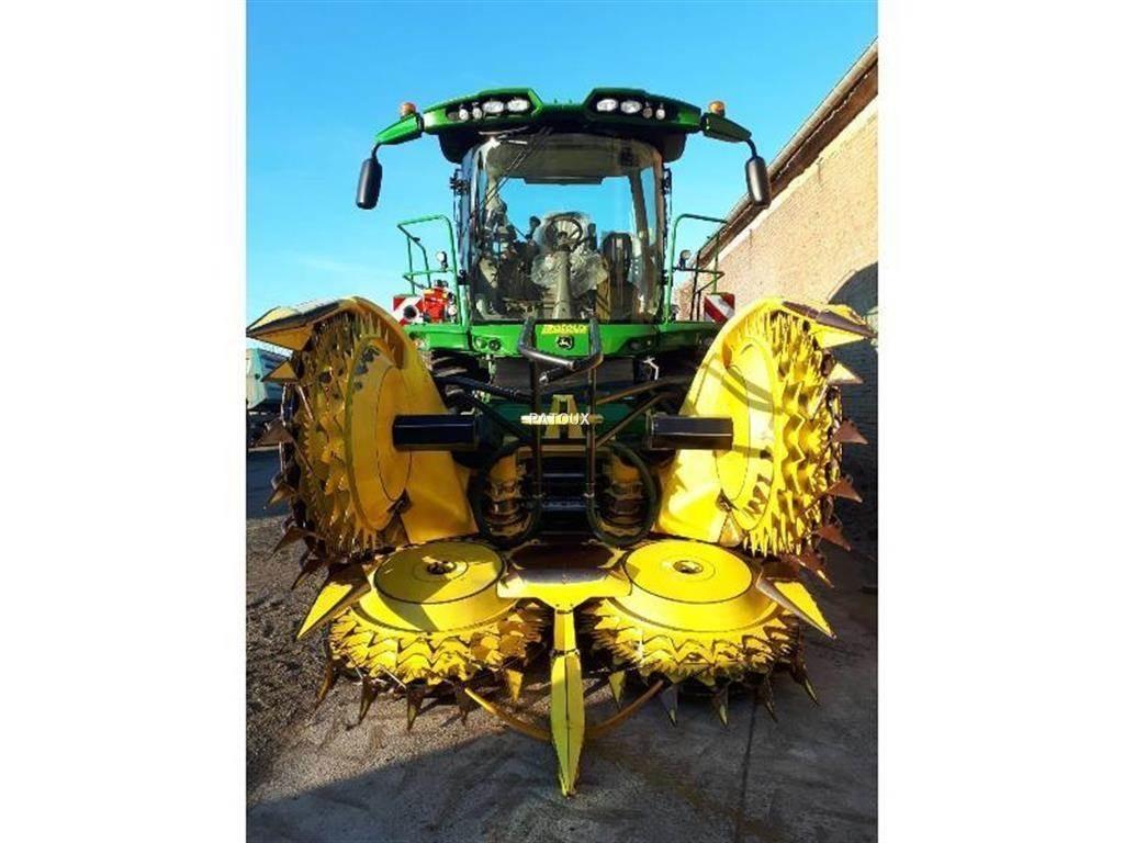 John Deere 8400 フォレージハーベスター