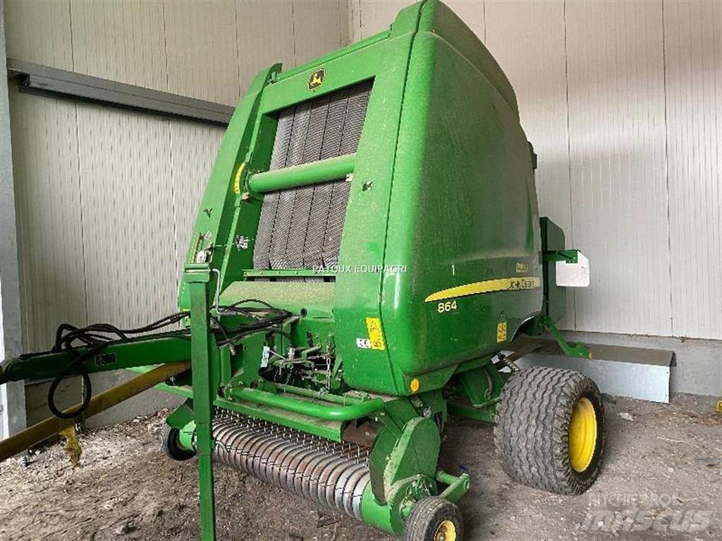 John Deere 864 ラウンドベーラー