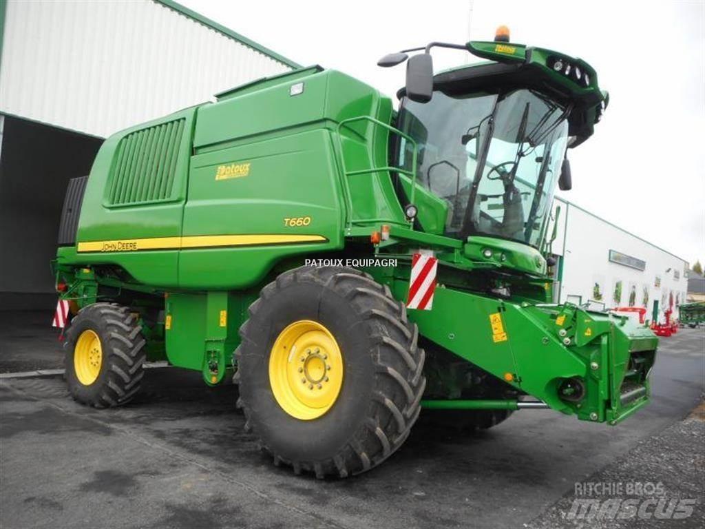 John Deere T660 コンバイン