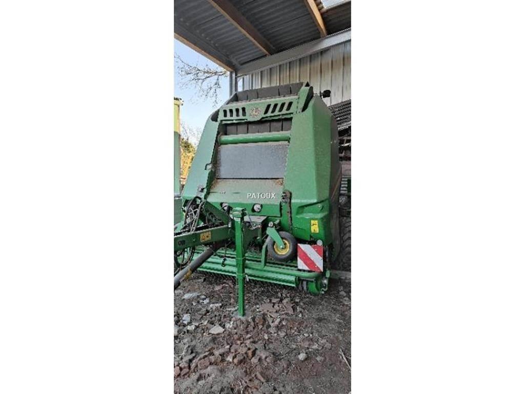 John Deere V461M ラウンドベーラー