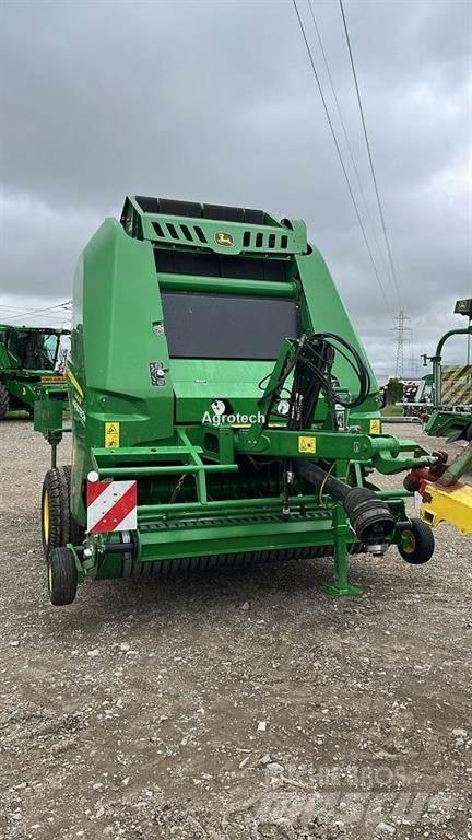 John Deere V461M ラウンドベーラー