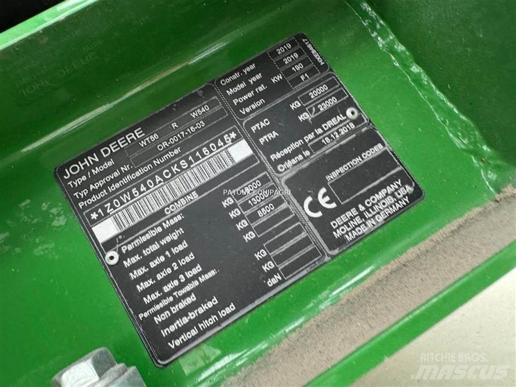 John Deere W540 コンバイン