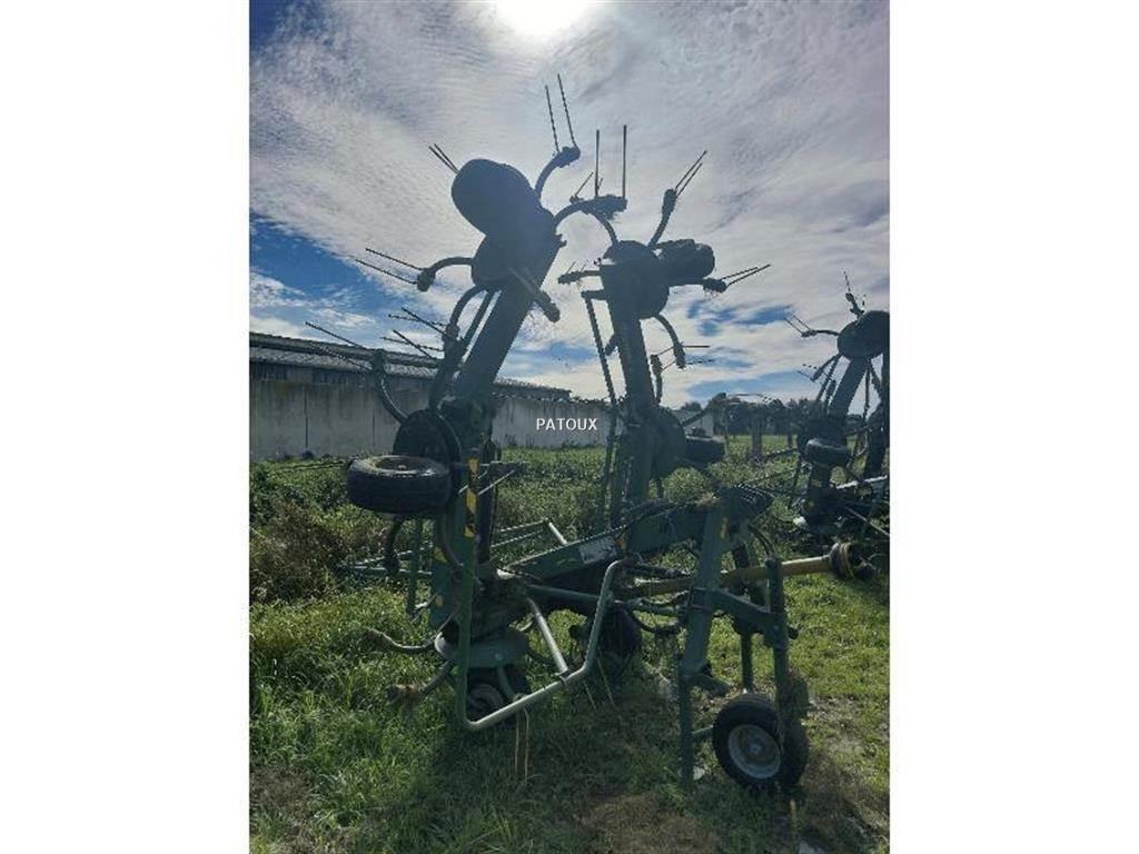 Krone KW6.72 テッダー・テッダーレーキ