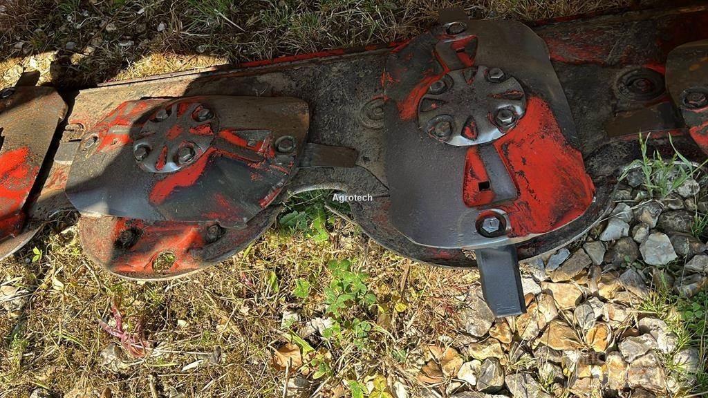 Kuhn GMD 4011 FF パワーハローとロータリーハロー