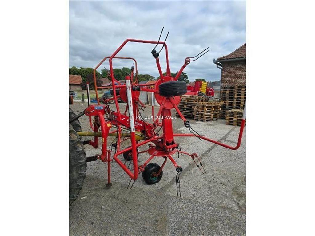 Kverneland 8046 テッダー・テッダーレーキ