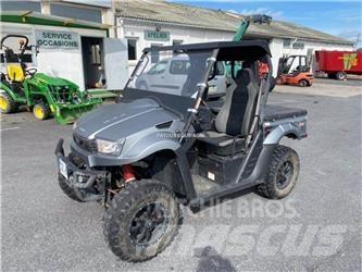 Kymco UXV 700 バギー