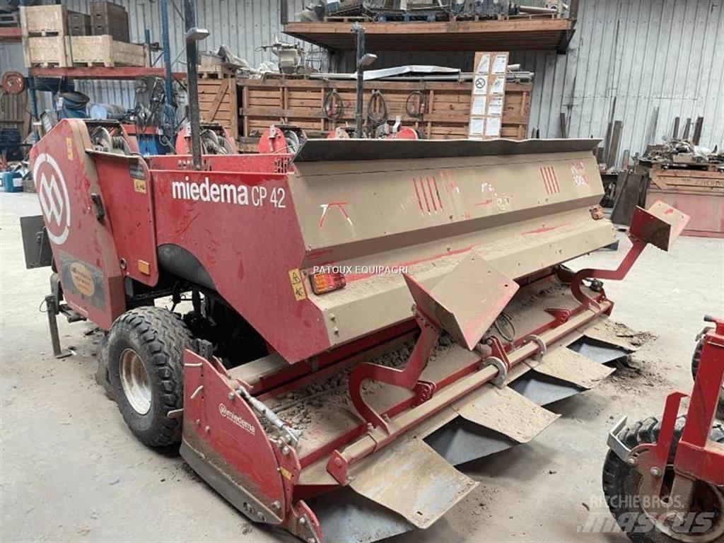 Miedema CP42 ジャガイモ播種機