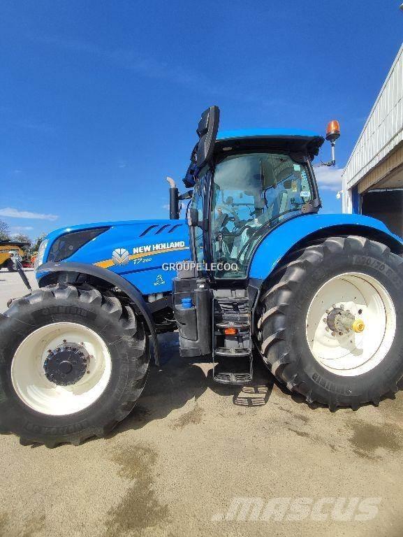 New Holland T7.260 トラクター