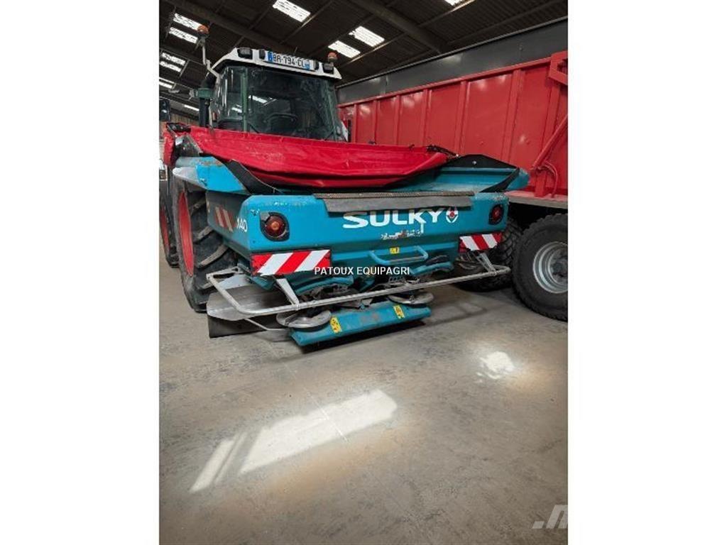 Sulky X40 ミネラル散布機