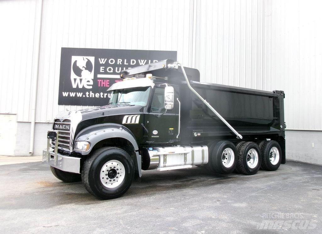 Mack GR64F ダンプ