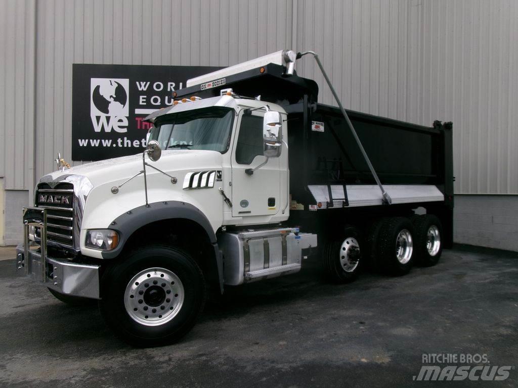 Mack Granite ダンプ