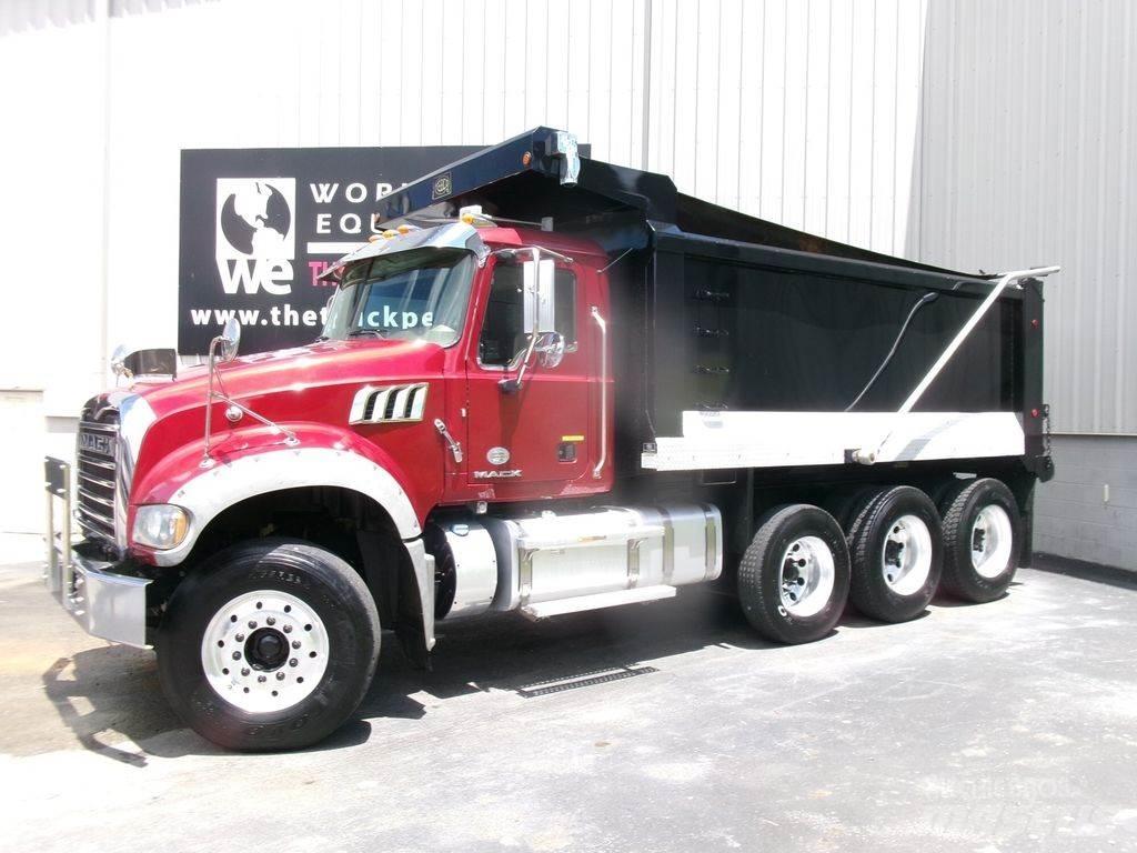 Mack GU 713 ダンプ