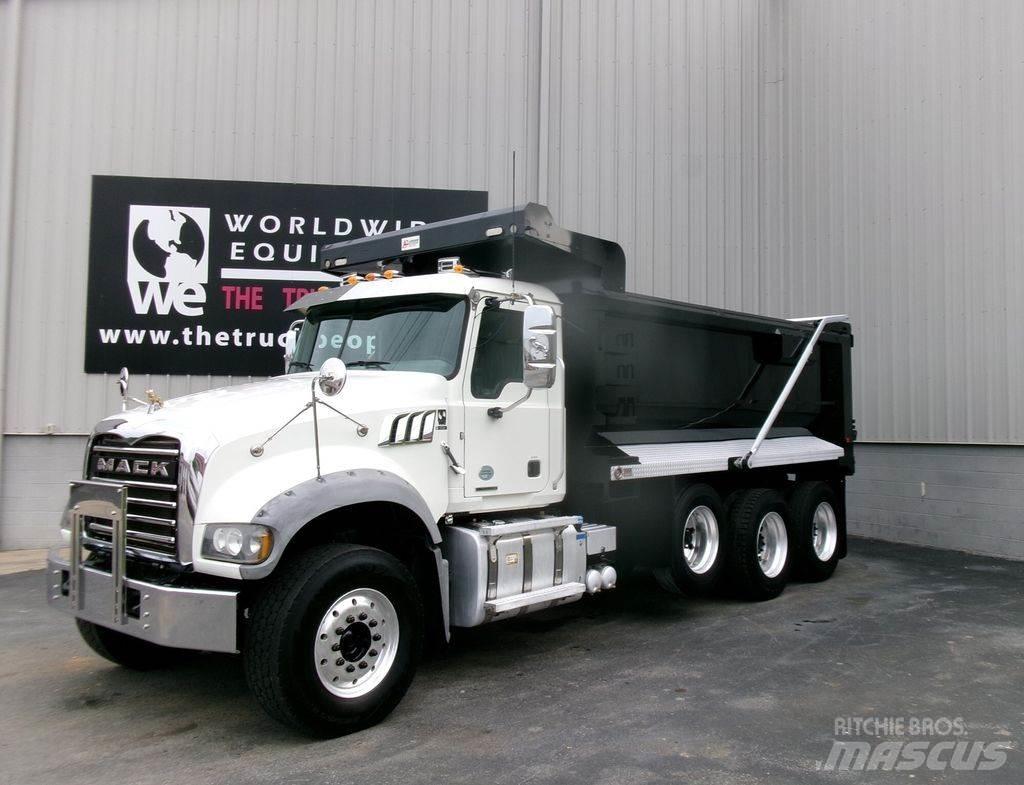 Mack GU713 ダンプ