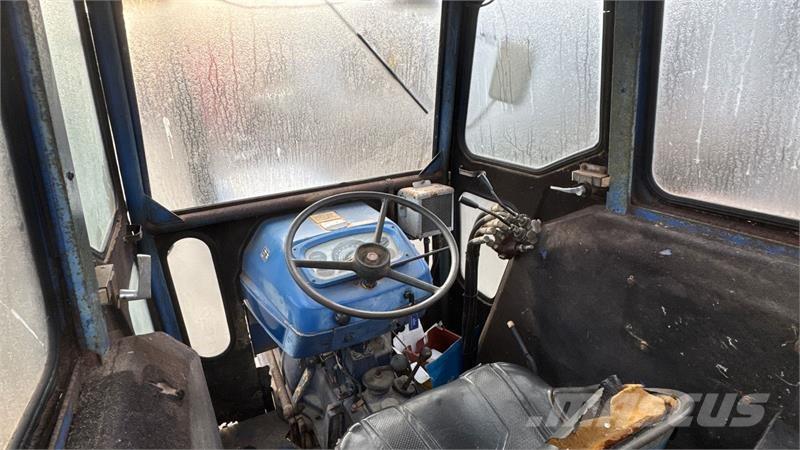 Leyland 270 トラクター