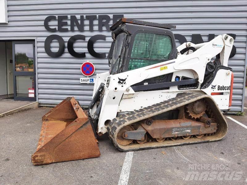 Bobcat T870-E2 スキッドステアローダー