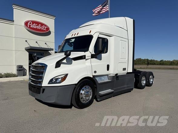 Freightliner CASCADIA 116 中古トラクターヘッド | トレーラーヘッド