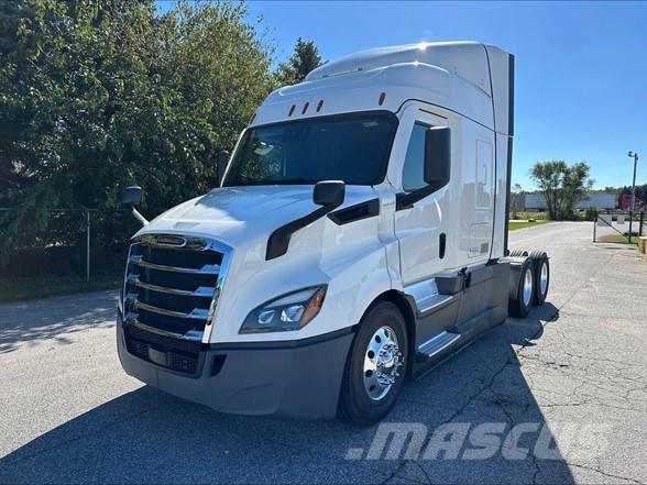 Freightliner CASCADIA 116 中古トラクターヘッド | トレーラーヘッド