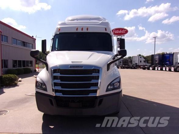 Freightliner CASCADIA 116 中古トラクターヘッド | トレーラーヘッド
