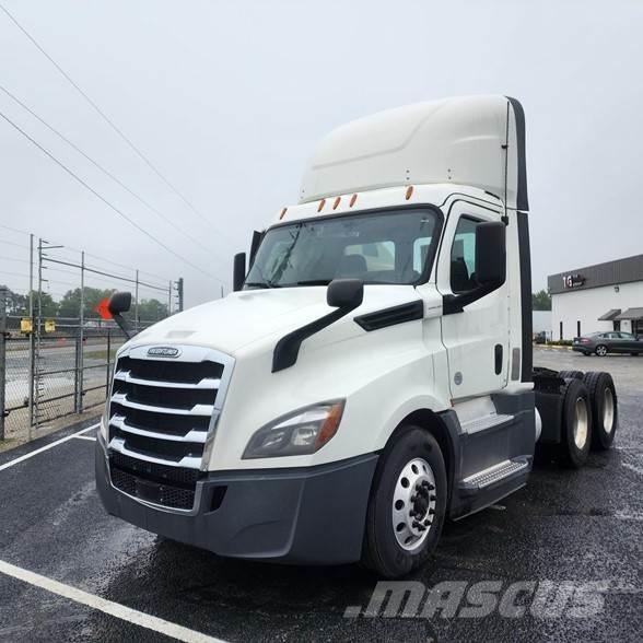 Freightliner CASCADIA 126 中古トラクターヘッド | トレーラーヘッド