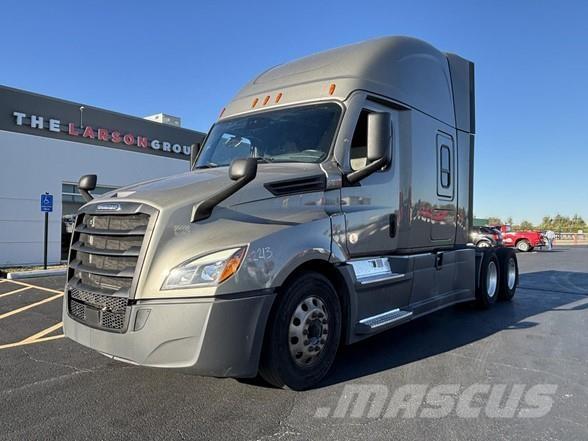 Freightliner CASCADIA 126 中古トラクターヘッド | トレーラーヘッド