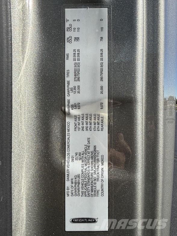 Freightliner CASCADIA 126 中古トラクターヘッド | トレーラーヘッド