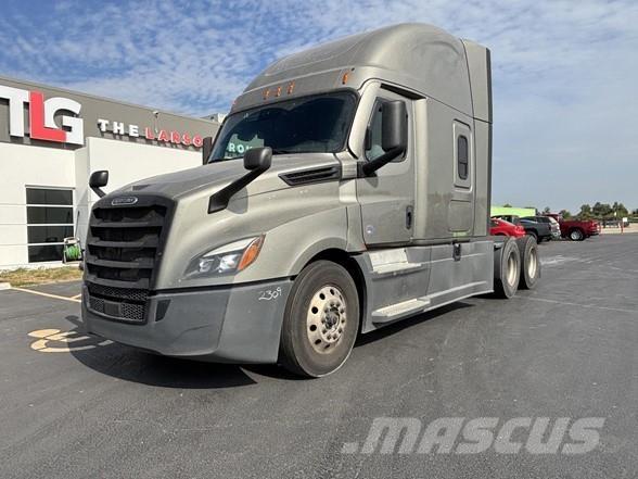 Freightliner CASCADIA 126 中古トラクターヘッド | トレーラーヘッド
