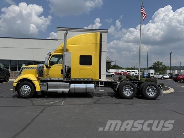 International LONESTAR 中古トラクターヘッド | トレーラーヘッド