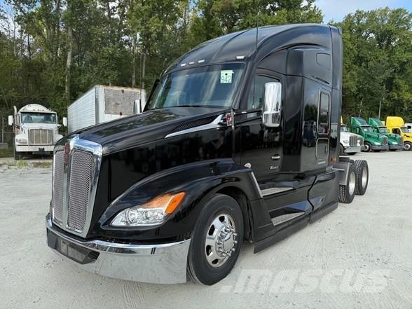 Kenworth T680 中古トラクターヘッド | トレーラーヘッド